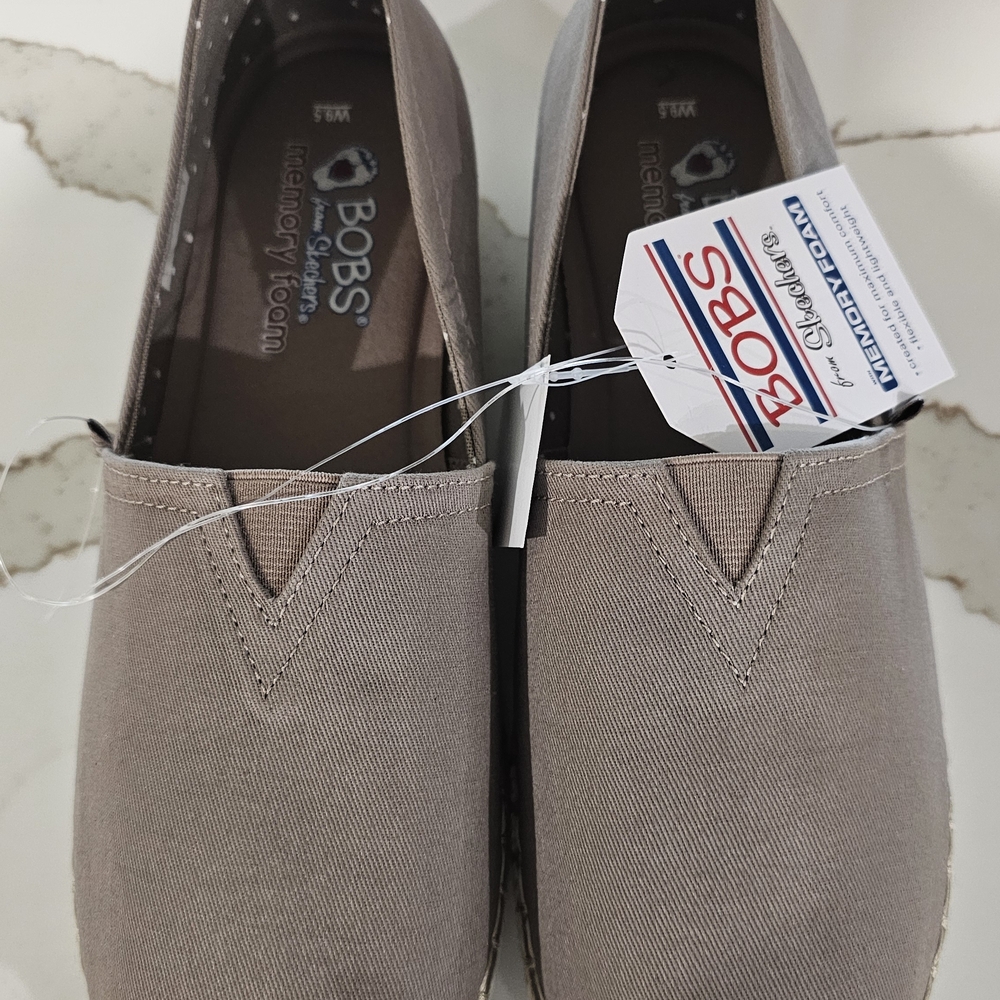 Skechers Women's Casual Slip-On Shoes - Gray